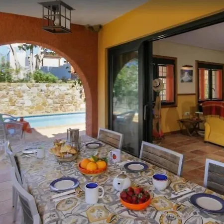 Holiday home Chalet De Alto Nivel Con Piscina Privada Conil De La Frontera